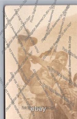 Carte Postale Réelle Ancienne RPPC Enfants Amérindiens du Début des Années 1900