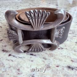 Ceinture concho en argent sterling Navajo d'Amérique du Nord précoce par John B. Begay Jr.
