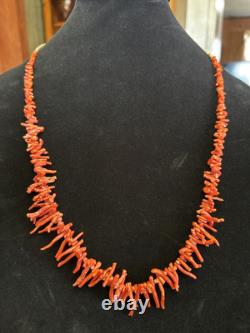 Collier Long en Corail Rouge Naturel des Amérindiens Primitifs 28