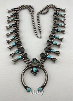 Collier Squash Blossom en argent sterling Navajo avec turquoise naturelle des années 1940