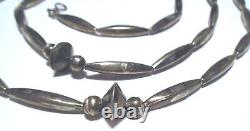 Collier de perles de torpille / soucoupe NAVAJO en argent sterling 925 fabriqué sur mesure de collection Early OLD PAWN