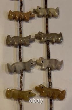 Collier fétiche Zuni du début du 20e siècle taille 27