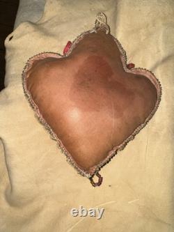 Coussin mural en perles iroquoises des années 1860 à début 1900. 12x8
