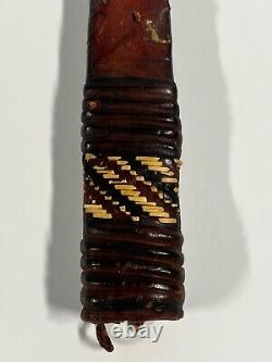 Couteau indien natif amérindien antique et son fourreau en cuir fin du XIXe siècle au début du XXe