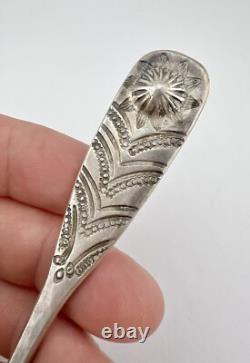 Cuillère en argent coin Navajo en lingot profonde estampée martelée flèche 6 de 1908