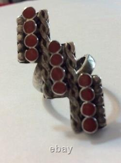 Début 1920-30 Vintage Native American Navajo Ring Carnelian And Silver