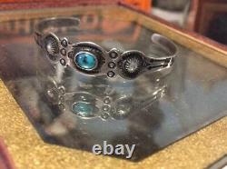 Early Navajo Petite Whirling Log Sterling Silver Turquoise Stamp Bracelet