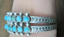 Early Snake Eyes Vintage Zuni Sterling Silver Turquoise Bracelet Réglable