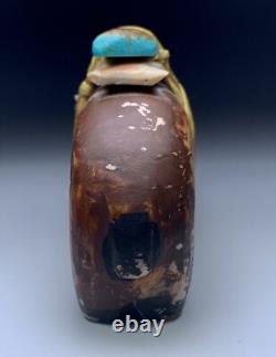 Fétiche en pierre sculpté en forme d'ours Zuni rarissime du 19ème siècle, 3,43 pouces de long Fétiche en pierre sculpté en forme d'ours Zuni rarissime du 19ème siècle, 3,43 pouces de long