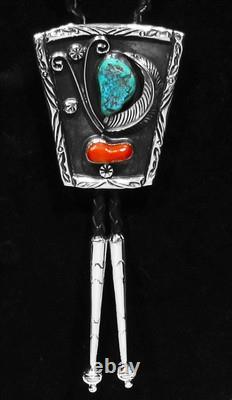 GRANDE ANCIENNE BOUCLE D'AGRAFE NAVAJO SIGNÉE EN ARGENT 925 AVEC TURQUOISE KINGMAN ET CORAIL DES ANNÉES 70