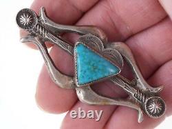 Grand broche en turquoise et argent sterling moulé en tufa ancien des Amérindiens