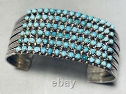 Important Bracelet en argent sterling Zuni Turquoise Snake Eyes Vintage précoce