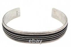 Incroyable bracelet en argent sterling navajo en manchette de Gail Bird Yazzie Johnson