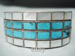 L'un Des Meilleurs Bracelet En Argent Sterling Zuni Turquoise Vintage De Petite Taille