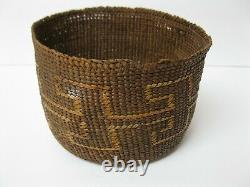 Native American Antique Début 20ème C N. California Finement Woven Basket