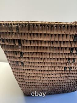 Panier antique indien natif américain Lillooett de la fin des années 1880 au début des années 1900