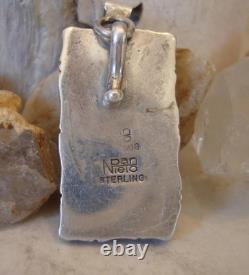 Pendentif Vintage Zuni DAN NIETO en argent sterling, en gazpétite vert pomme, signé