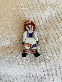 Pendentif épingle de collection Disney Raggedy Ann signé Zuni Veronica Poblano des Amérindiens Rare