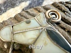 Pendentif rare en forme de cheval ZUNI vintage précoce en inlay multi-pierres équestre