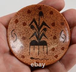 Plat/Assiette Aas-Ku Mana Hopi (Gwen Setalla) Début du 21e siècle Taille 2 1/2 D