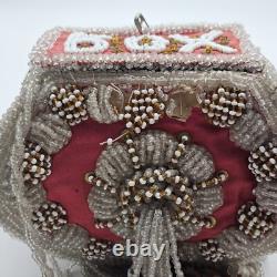 Porte-monnaie ou boîte suspendue en perles indiennes anciennes des années 1900