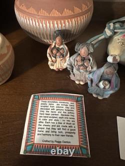 Pottery signée navajo. Panier tissé (non natif) et autres pièces non signées.