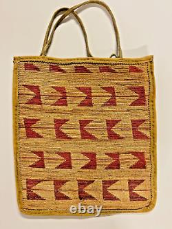 Sac d'épis de maïs amérindien original de 13 x 14 1/2 pouces, fin du XIXe siècle - début du XXe siècle