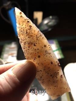 Superbe flèche en agate paléo translucide très rare de 3 1/2 pouces Colorado X B Gandee