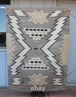 Tapis Navajo en laine filée à la main, motif de tempête d'éclairs des collines de Gary Early Two, 65 x 49.