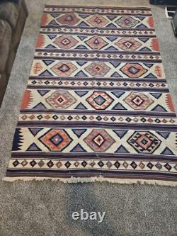 Tapis amérindien antique