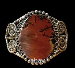 Très Tôt Vintage Navajo Petrified Wood Sterling Silver Cuff Estate Bracelet