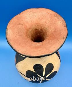 Très ancien poterie polychrome de Santo Domingo Pueblo vase 8,75