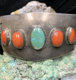 Très rare ! Bracelet en argent sterling, corail et turquoise Hopi Sidney Sekakuku