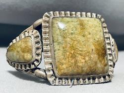 Très tôt, énorme bracelet vintage Navajo en argent sterling avec turquoise verte olive