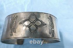 Vintage Hand Made Native American Early Navajo Sterling Hammered Cuff Bracelet