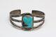 Vintage Navajo Argent Sterling, Bracelet De Menottes Turquoise Estampillé Cuff Tôt